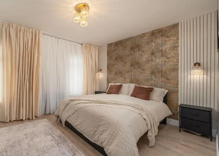 Connsbrook House- Stylish 2 Bed Nitb Approved Close To City